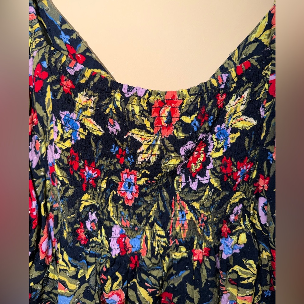 Terra & Sky Colorful Floral Blouse - Picture 4 of 6